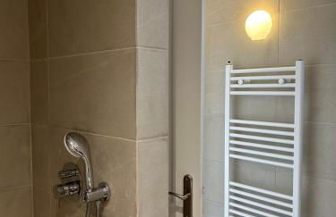 Emelia Apartment - Foto 25