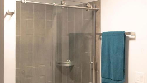 Beautiful Luxury Studio Suite - Foto 5, Shower