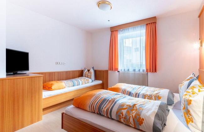 Inviting Holiday Apartment in Ladis With Balcony - Foto 8