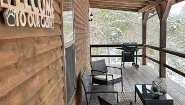 Black Bear Cabin - Giant Spa Tub, Peaceful Location - Foto 4