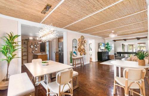 2 Homes • Hot Tubs x2 • Heated Pool • Fire Pit - Foto 21