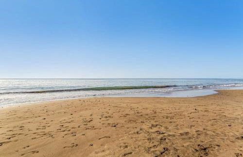 Newly Refurbished Beachfront - Foto 10