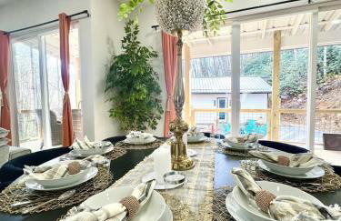 Creek side Mountain Perfect for Families ,We are just 5 to 7 minutes from the entrance of Pisgah Forest, where you ll find many rivers and waterfalls - Foto 16