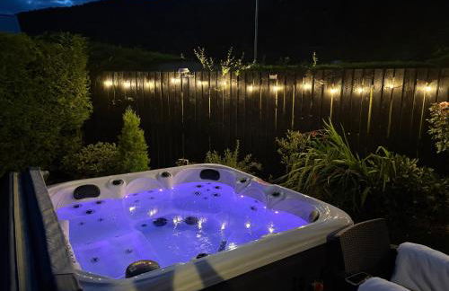 Allt Mor Retreat with Hot Tub - Foto 2