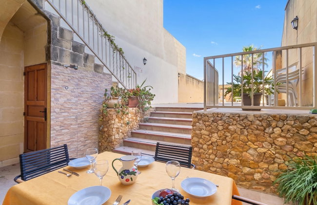 Ta'leli Pool Farmhouse in Gozo - Photo 28