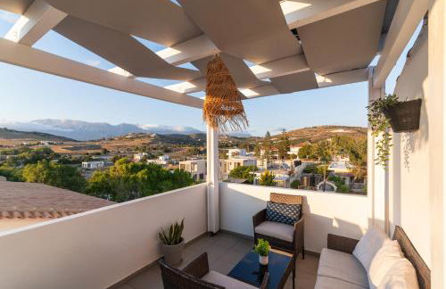 Kalamaki-Sunset - Scenic Sunset & Sea Views - Steps from Shore! - Foto 44