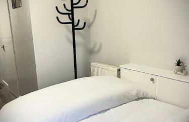 Modern Studio with Free Parking Near City Airport and ExCeL - Foto 9