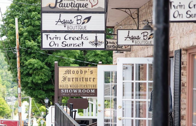 Dogwood at Main & Pine - Foto 15