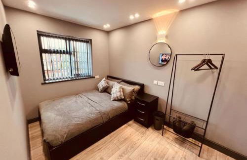 Urban Escape 4BedRoom House- With Free private Parking - Birmingham City - Foto 20