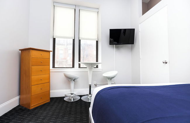 Maverick Suites at 400 Columbus Ave - Foto 73