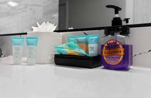 Elegant 4BR Luxury Home - Private Pool Disney - Foto 53