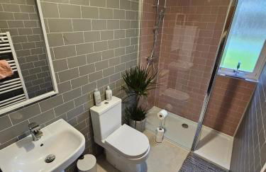 Home Comforts in Peaceful 2 Acres - Photo 2