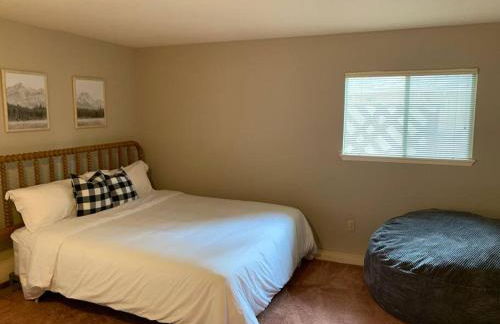 Harte's Desire Cabin - Lake, A/C, Arcade + - Foto 16