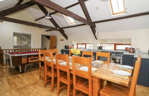 Llwyngwinau Isaf Barn - Foto 8