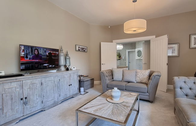 Plas Gwyrch Gatehouse - Foto 17