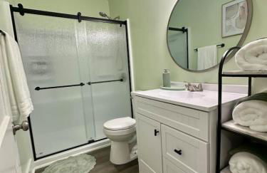 Stylish APT 1mile To Masters 2mi Medical Center - Foto 4