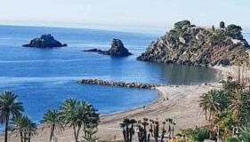 At the center & very close to the Paseo beach, with double garage, renovated and fully equipped apartment - Photo 5