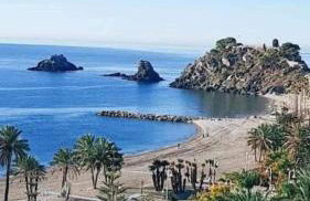 At the center & very close to the Paseo beach, with double garage, renovated and fully equipped apartment - Photo 5