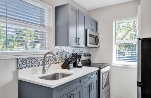 Rustic Retreats Cozy 1BR for 4 guests minutes from Las Olas - Foto 4