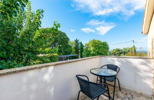 House Poljica with a pool - Foto 5