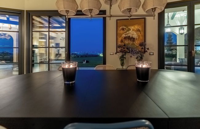 Green and Blue Villa by Wonderful Italy - Photo 27