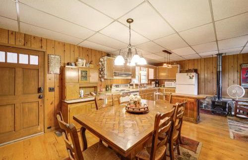 Fire Pit & Porch! Rustic Linville Falls Cottage - Photo 8