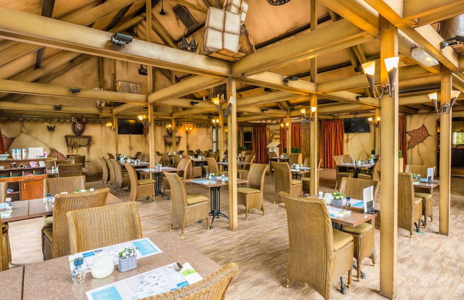 Bungalow in Netherlands With Bubble Bath - Photo 19