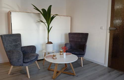 Privates Apartment - 40qm stilvoll und modern eingerichtet, nur wenige Minuten bis zum Zentrum - Photo 3