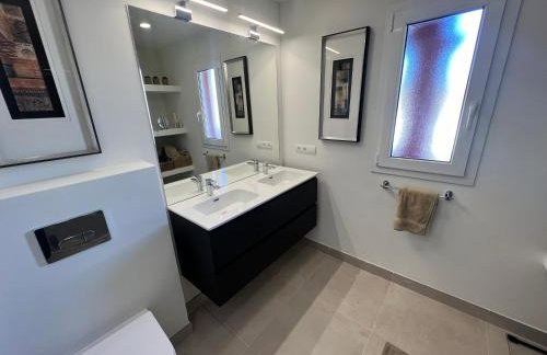 Estepona Beach Front Apartment with Stunning Sea Views - Foto 16