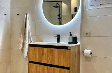 Casa Elsa with Free Parking - Photo 40