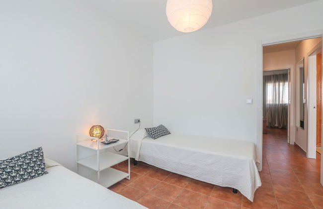 Magallanes in Nuevo Portil - Photo 30