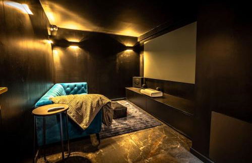 LOVE ROOM LORIENT LoveLoft L'Escapade Romantique - Foto 9