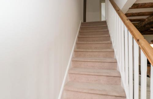 High Cogges Farm Holiday Cottages - Photo 20