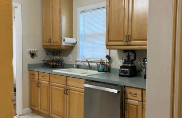 3Bed 2Bth King Bed Laundry Walk Score 65 - Foto 25