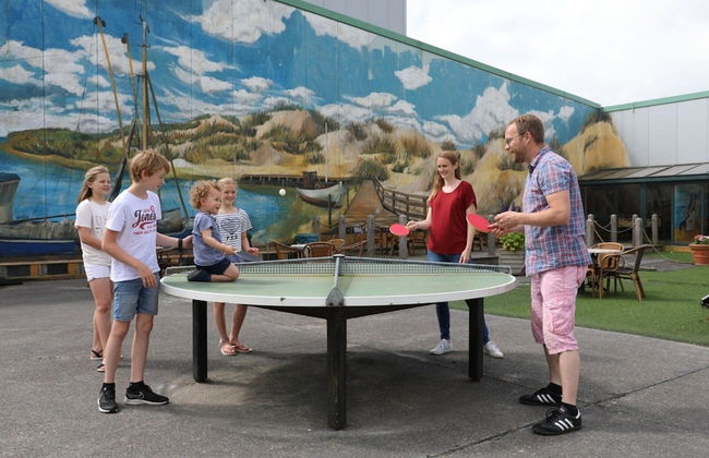 Room in All-inclusive Party Resort, Wangerland - Foto 17