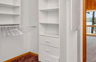 Lake house w/ indr pool and jacuzzi - Foto 10