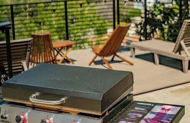 Monterey Park Retreat: Spectacular Views & Comfort - Foto 31