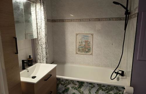 Grand appartement T2 cosy 4 personnes Proche Tours Centre - Photo 10