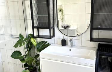 Spacious & Bright Family Escape - Photo 15