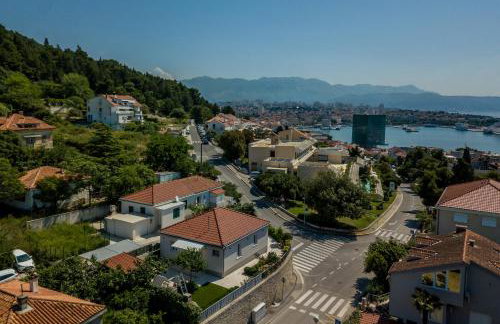 Villa KaTess with heated pool - Photo 42