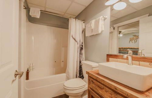 Magnificent 7 Home for 19 - Foto 35