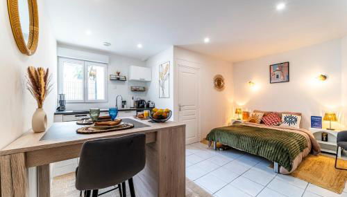 Le Minorel - Wifi - Netflix -Free Parking - Métro - Foto 2