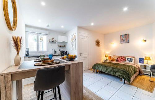 Le Minorel - Wifi - Netflix -Free Parking - Métro - Foto 2