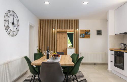 Divine Apartment Drnis - "Modern comfort at the gateway to Krka National Park" - Photo 4