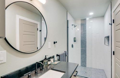 Backyard and Game Room! Home in Heart of Midland - Foto 19