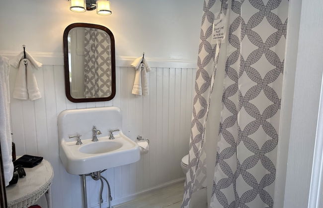 The Cottage @ 241 North - Foto 22