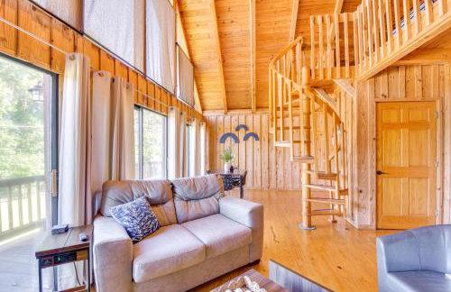 Walk to Lake Keowee Idyllic Six Mile Cabin! - Foto 6