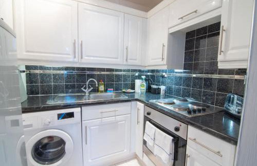 Central Renfrew 1BR Apt - Foto 16