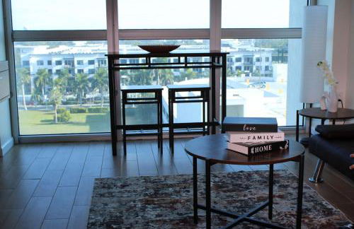 Oasis Downtown Fort Myers, Pool, Parking ,Pet Friendly - Foto 15