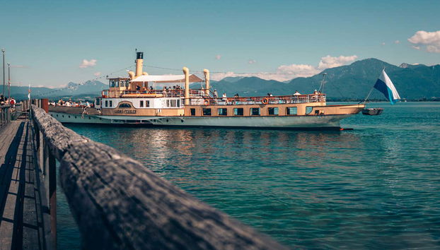 Você poderá navegar no lago Chiemsee.